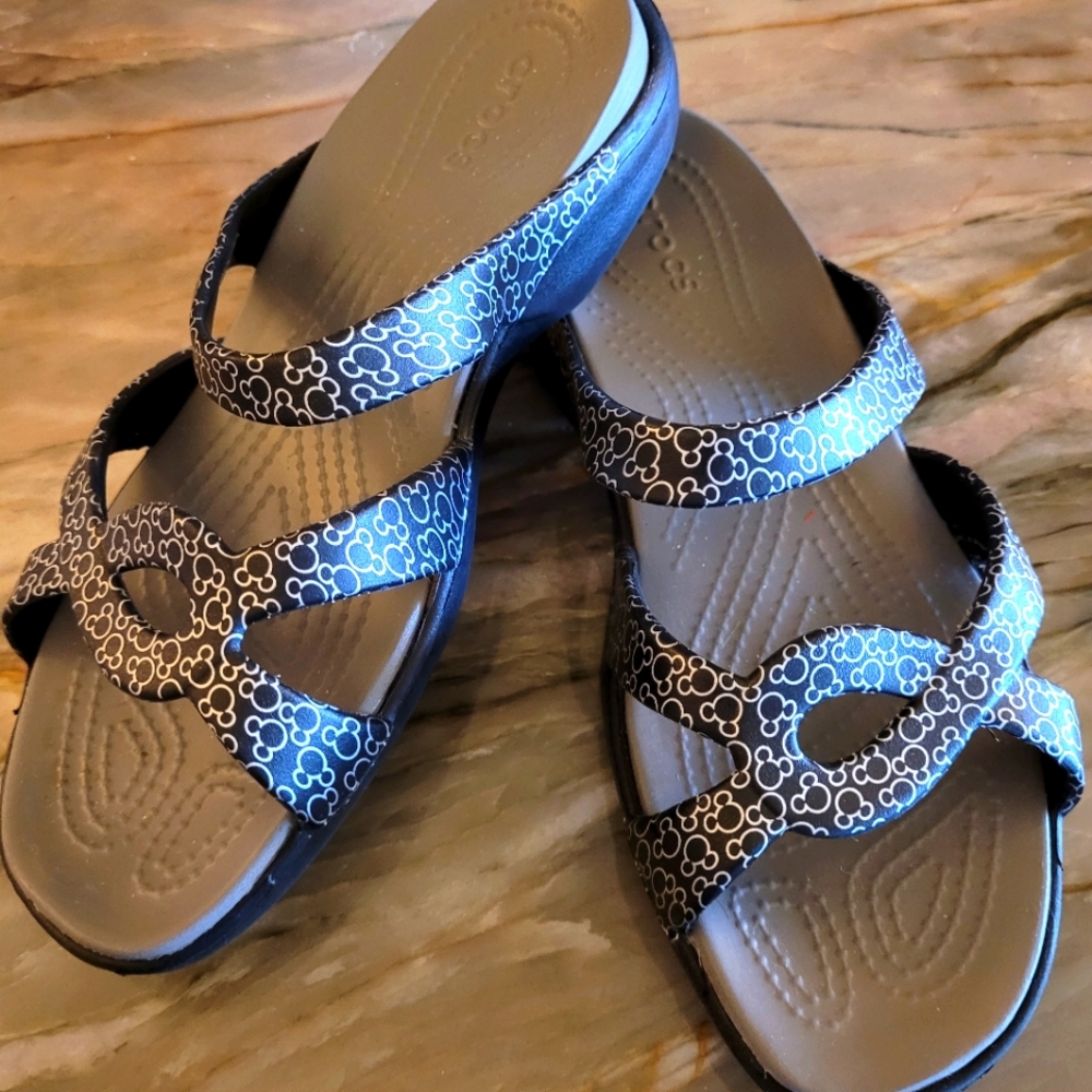 Mickey Mouse black & silver Crocs sandals 9W